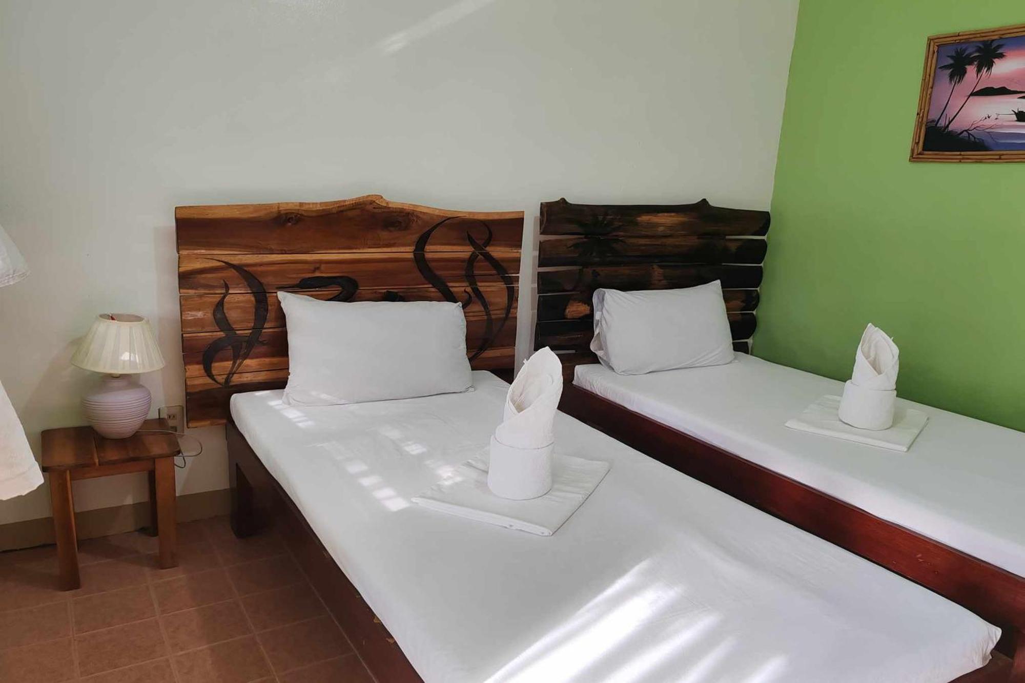 Summer Homes Beach Resort And Cottages Palawan Barton 外观 照片