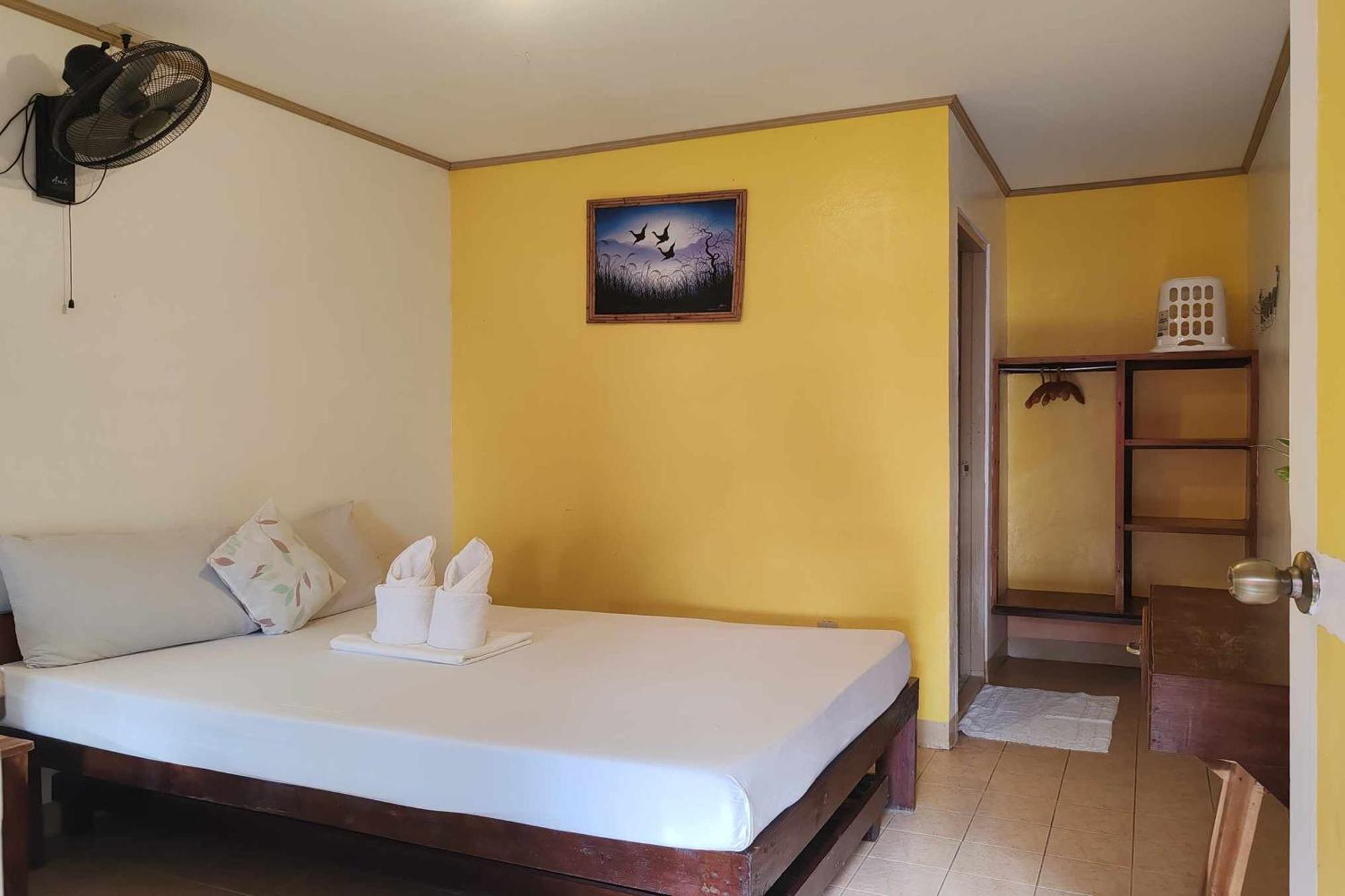 Summer Homes Beach Resort And Cottages Palawan Barton 外观 照片