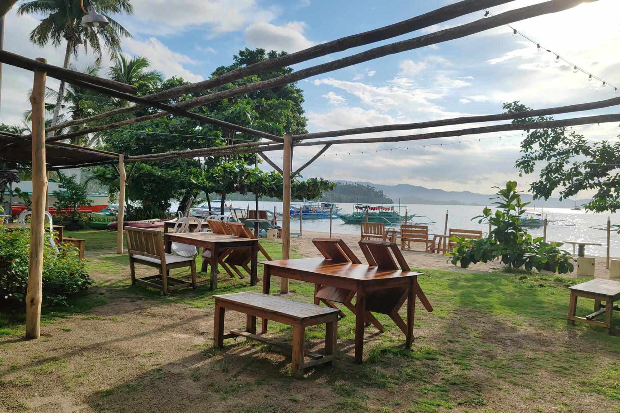 Summer Homes Beach Resort And Cottages Palawan Barton 外观 照片
