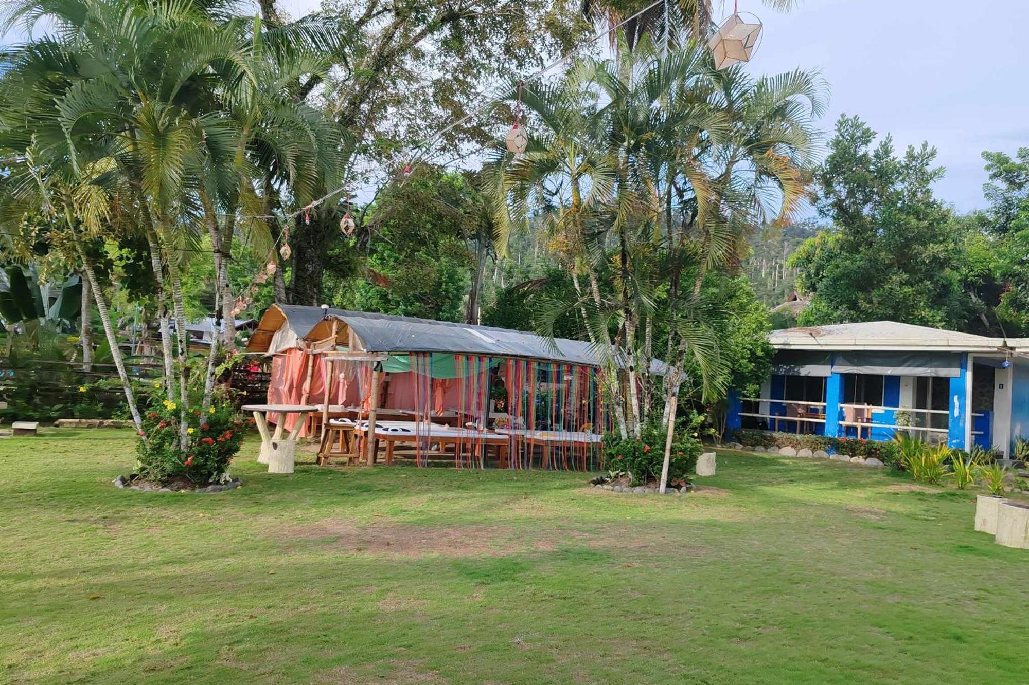 Summer Homes Beach Resort And Cottages Palawan Barton 外观 照片