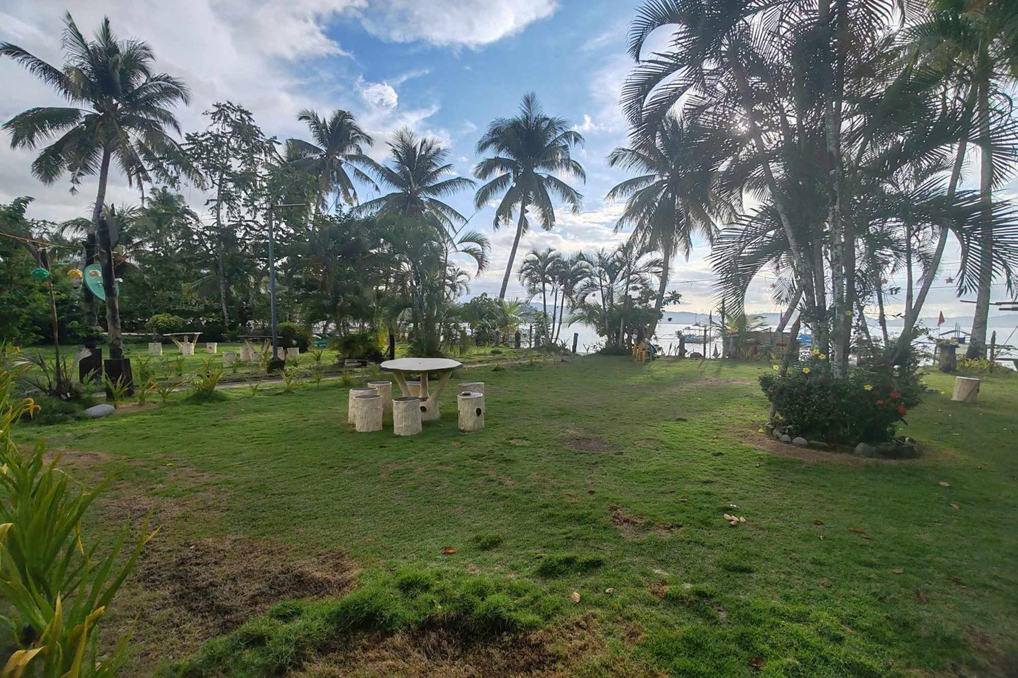 Summer Homes Beach Resort And Cottages Palawan Barton 外观 照片
