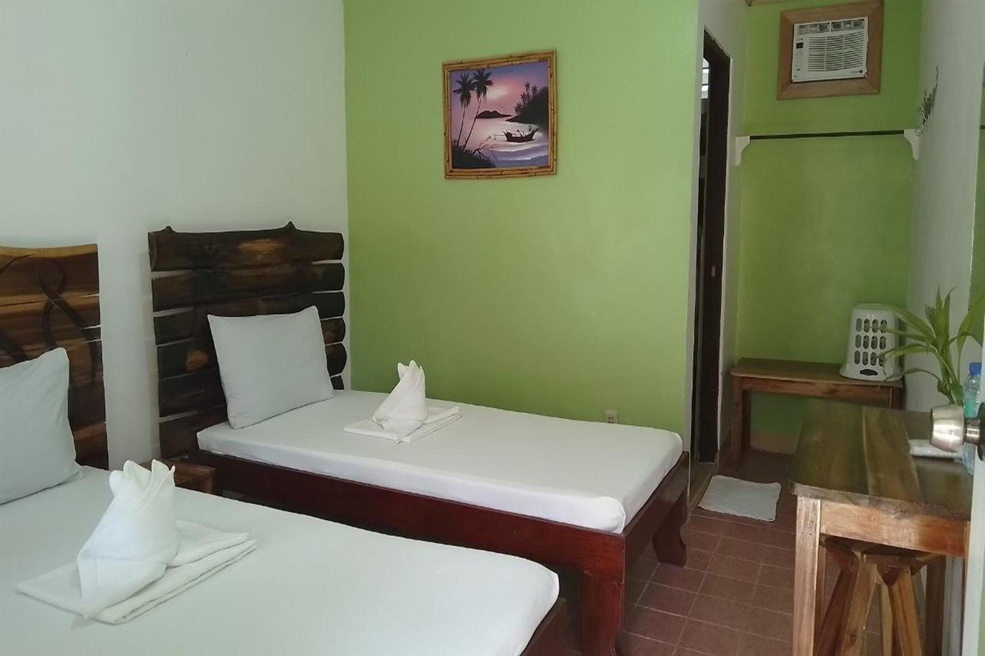 Summer Homes Beach Resort And Cottages Palawan Barton 外观 照片